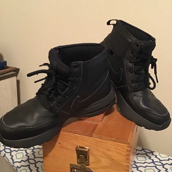 🔥Best offers, Nike’s boys size 7Y, new cond. see pics, no box, buy now🔥 - Picture 1 of 5